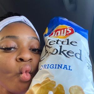 Meet your Posher, Katera